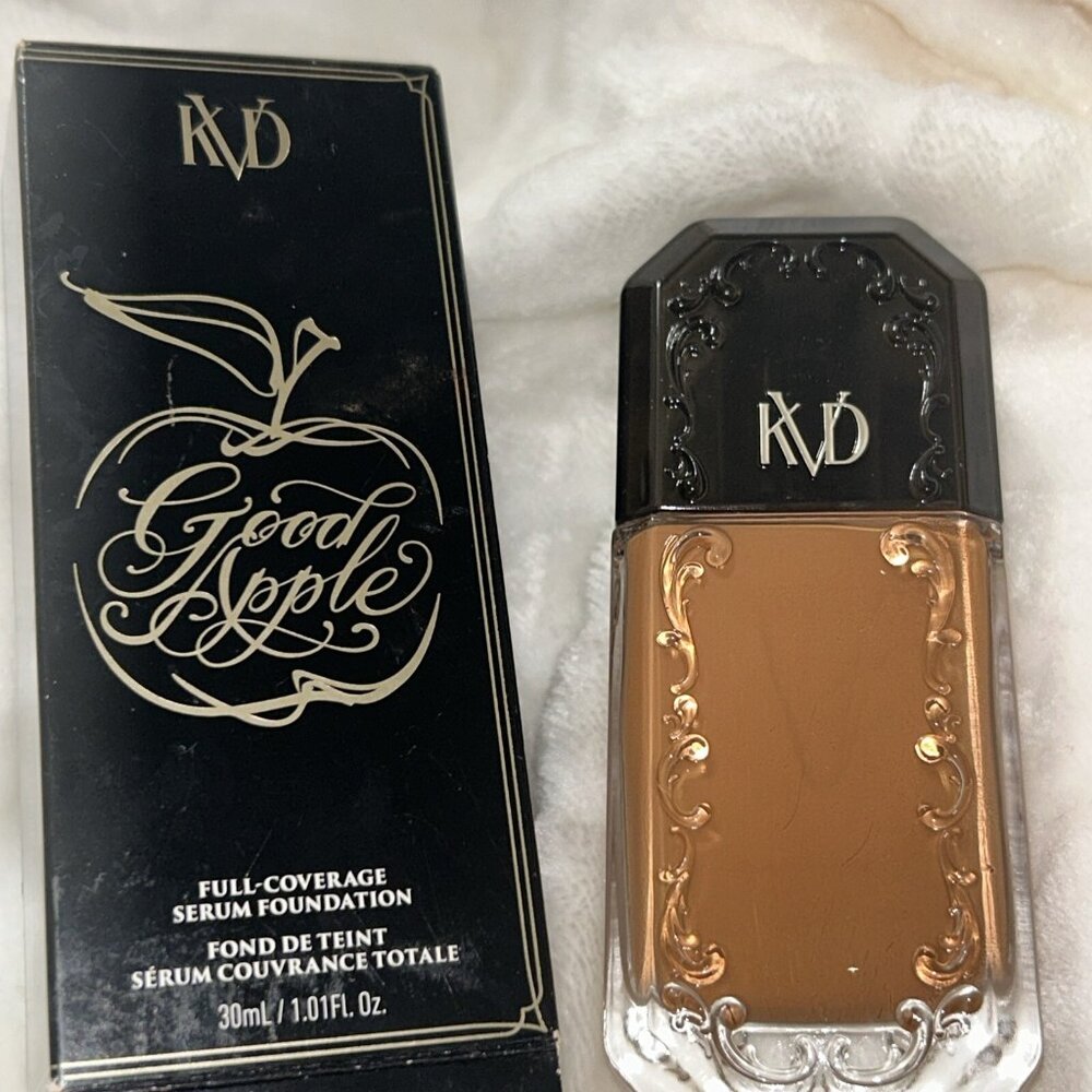 Kay Von D  Good Apple Full Coverage Serum Foundation Tan 072 full size 1.01 fl